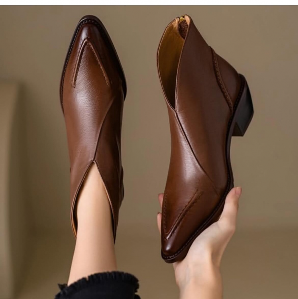 First-layer Leather Pointed Toe Chunky Heel Ankle Boots