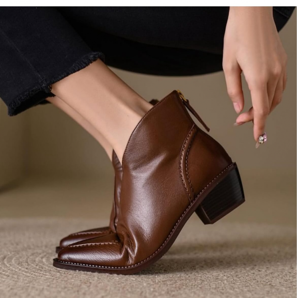 First-layer Leather Pointed Toe Chunky Heel Ankle Boots