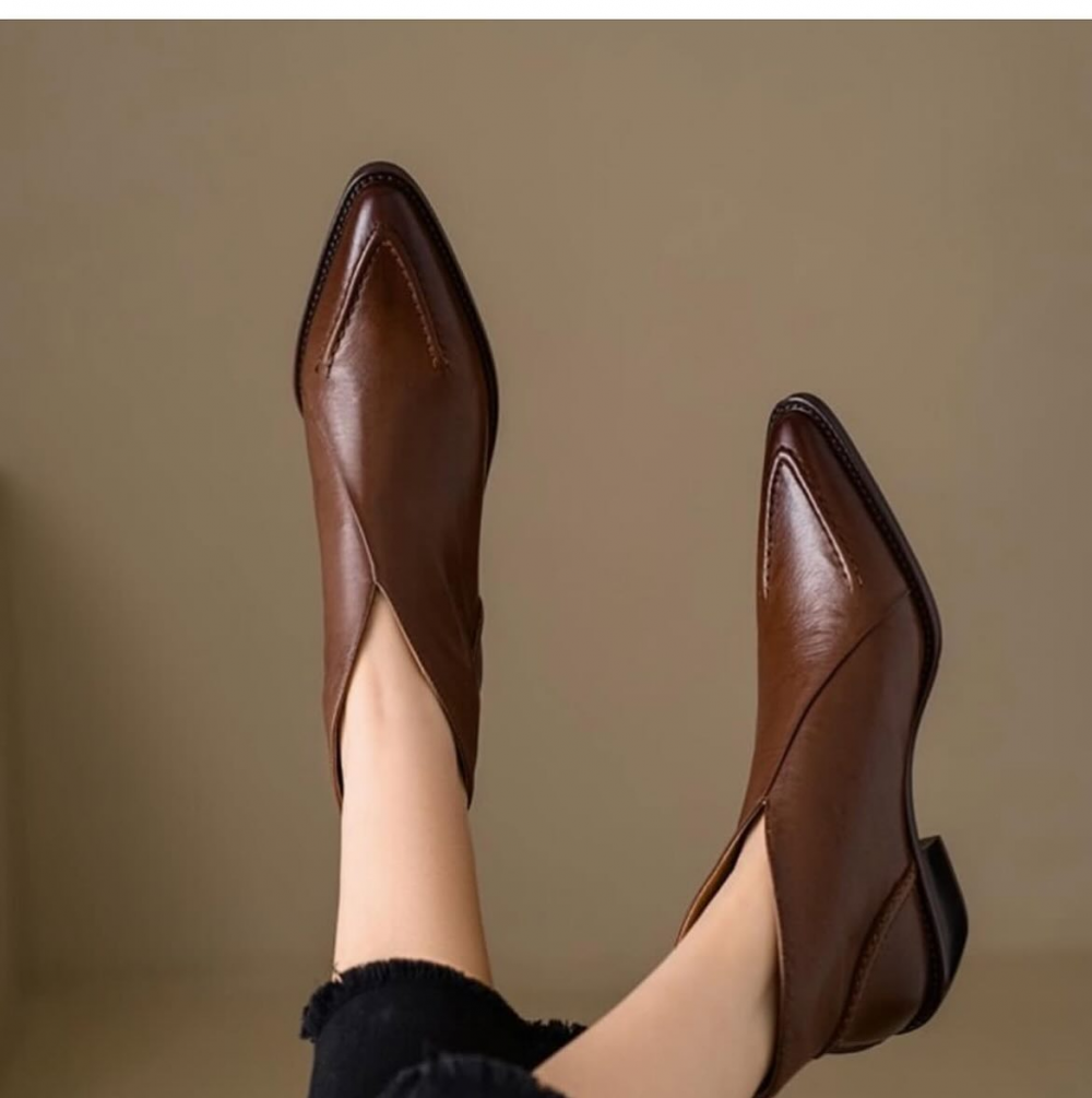 First-layer Leather Pointed Toe Chunky Heel Ankle Boots