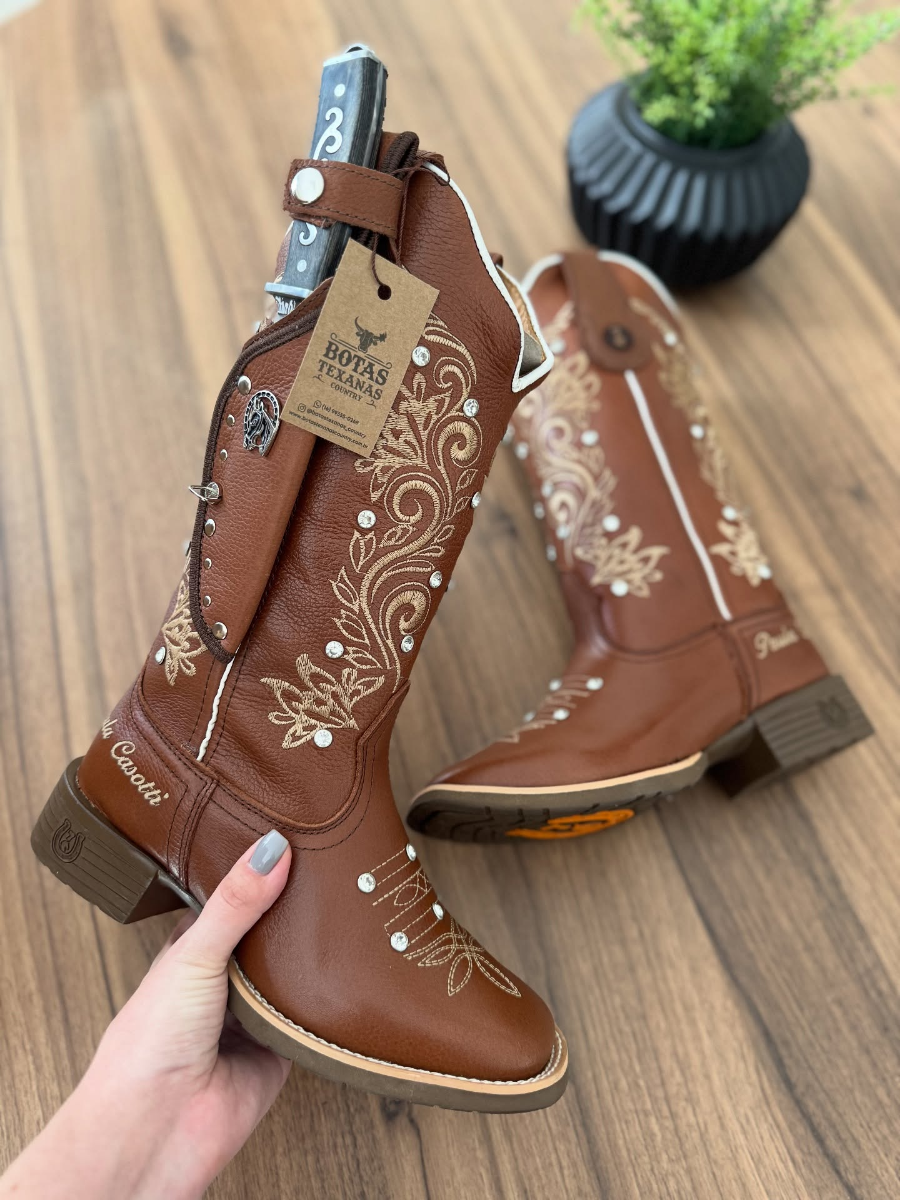 Embroidered Diamond Western Boots
