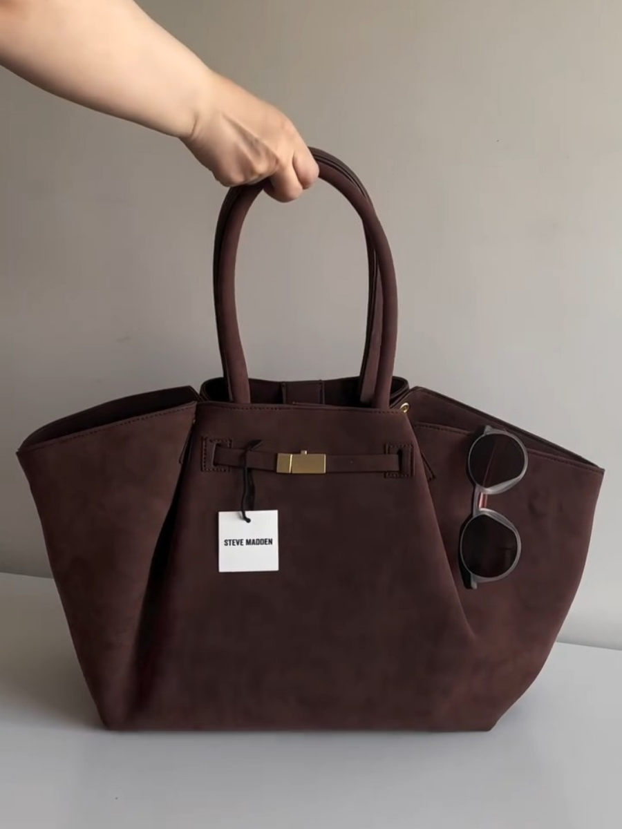 Large Capacity Stylish and Simple Bag