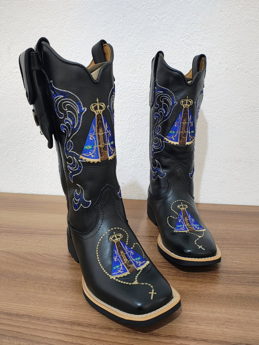 Embroidered Vintage Boots