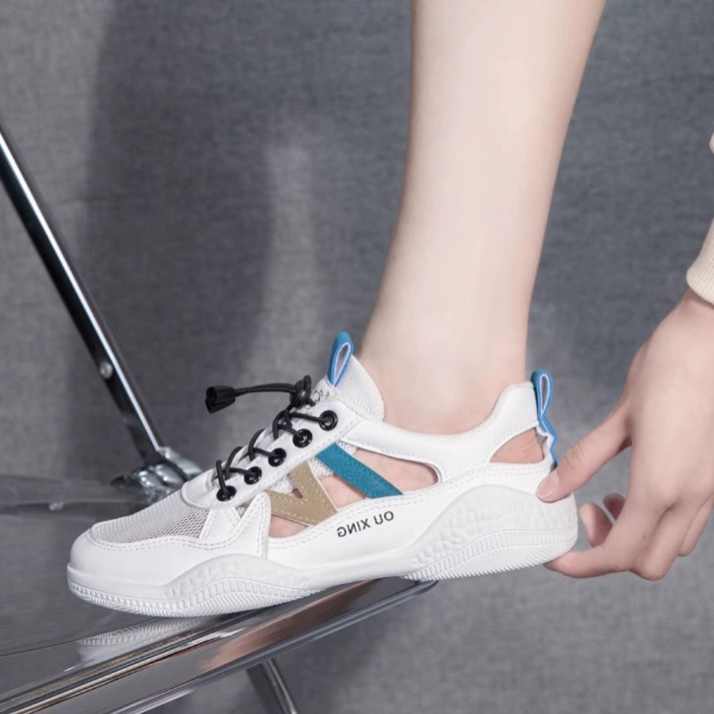 New Breathable Mesh Sandals