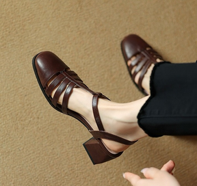 Closed-toe Chunky-heeled Sandals