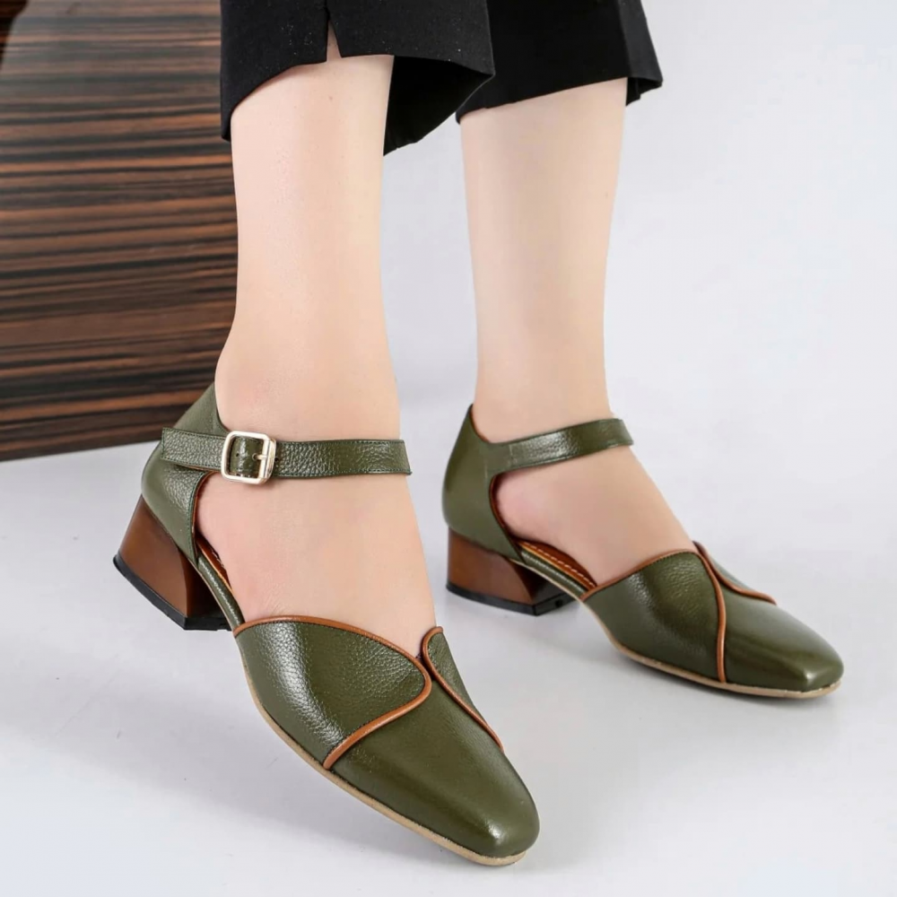 All-match Closed-toe Low-heeled Sandals