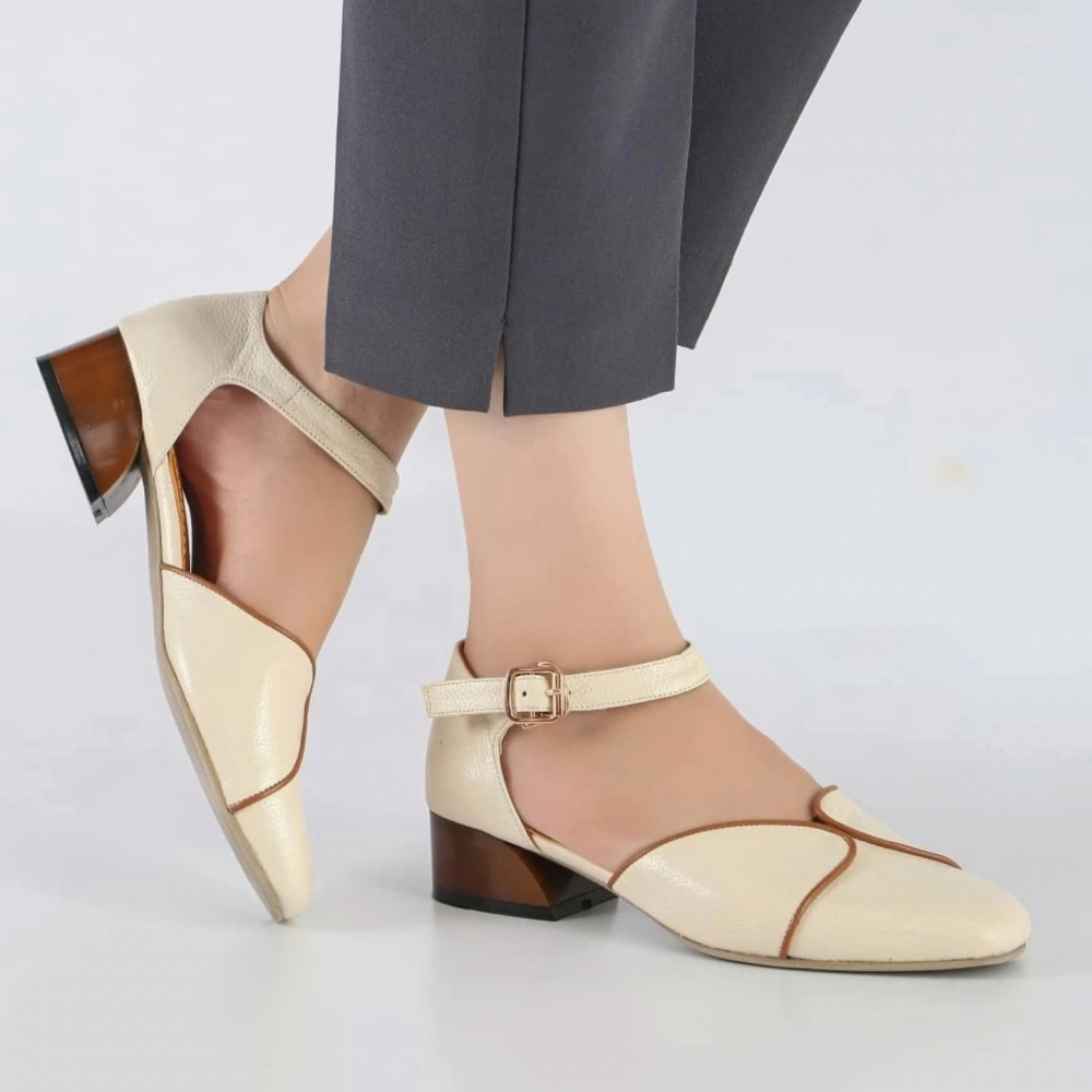 All-match Closed-toe Low-heeled Sandals