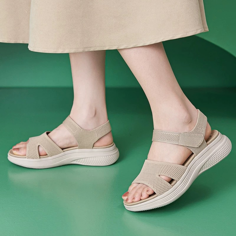 Casual Thick-soled Simple Lightweight Shoes Sports Style