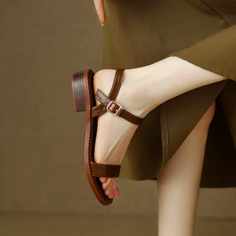 One-strap Flat Soft-soled Leather Sandals