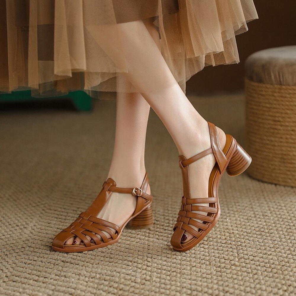 Retro Hollow Thick Heel Closed Toe Leather Sandals