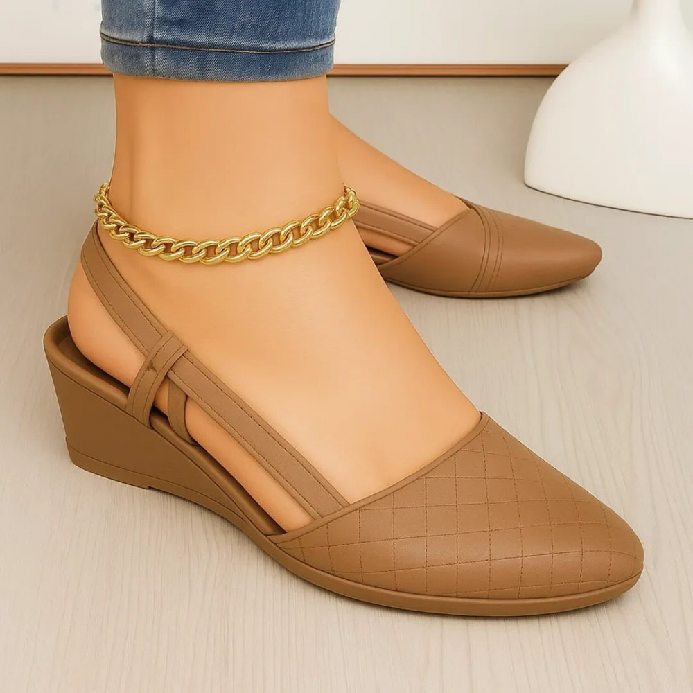 Plaid Comfortable Solid Color Closed Toe Shoes
