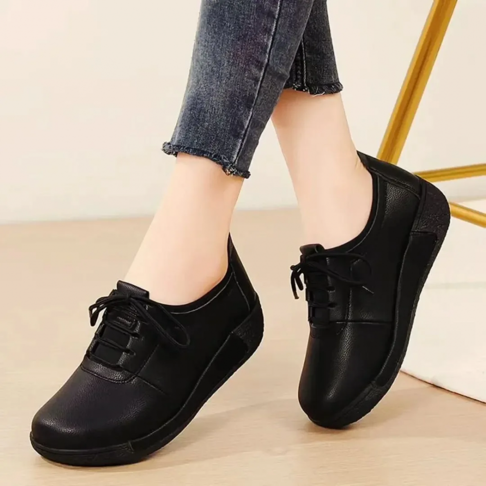 Solid Color Breathable Soft Sole and Soft Surface Comfortable Leather Shoes