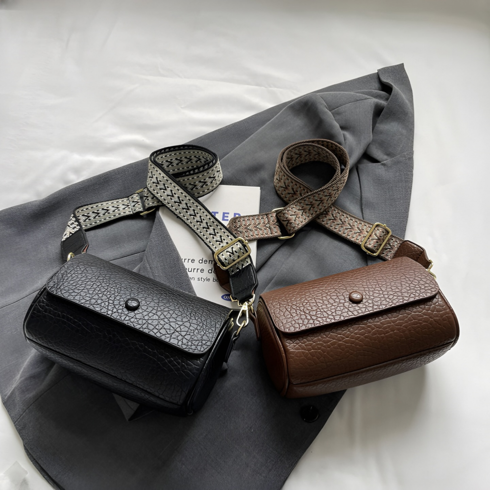 Simple Solid Color Versatile Crossbody Small Square Bag