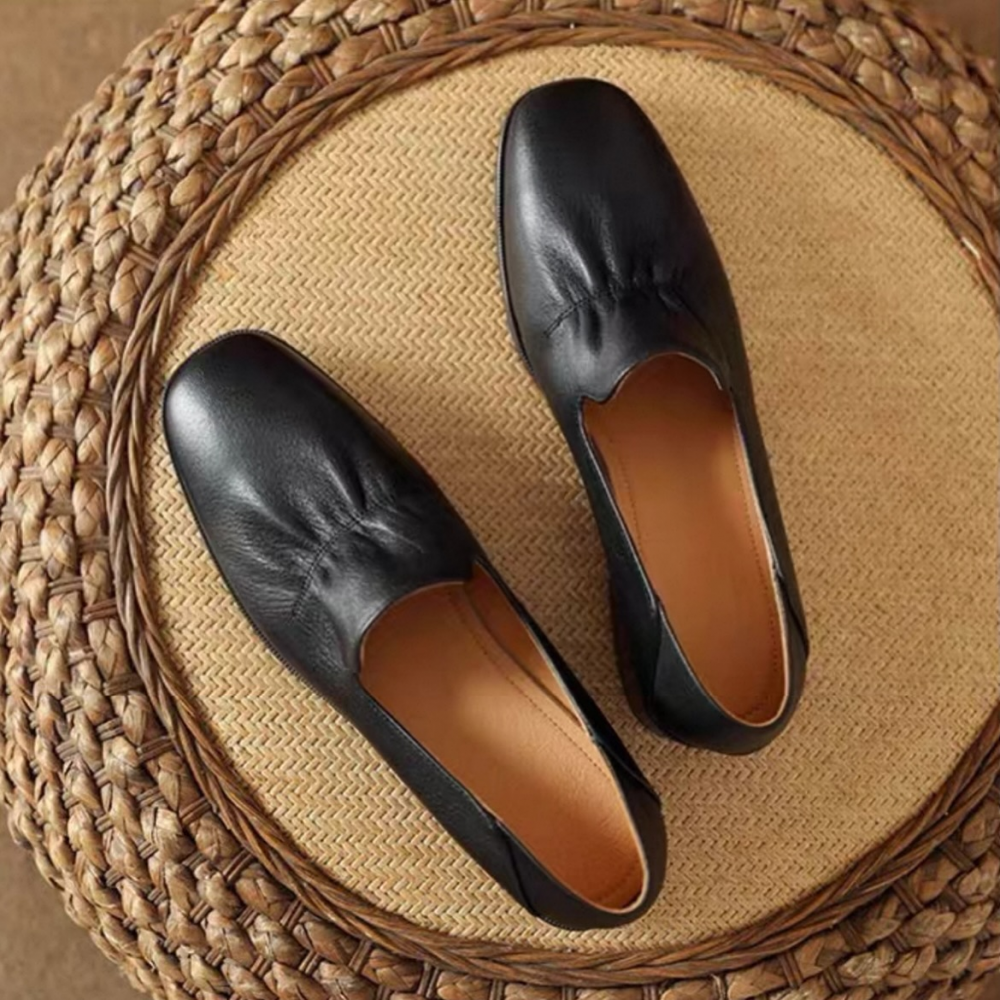 Genuine Leather Elegant Retro Soft Leather Low Heel Shoes