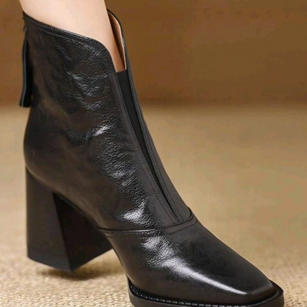 Retro Pointed Toe Chunky Heel Ankle Boots