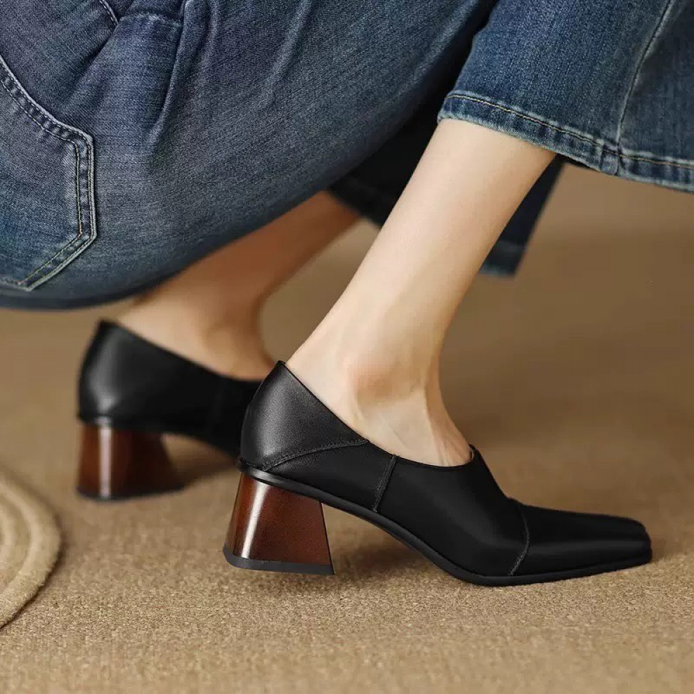 Soft Leather Fashion Retro Square Toe Thick Heel Deep-cut Shoes