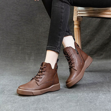 Vintage Round-toe Leather Ankle Boots