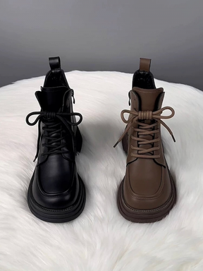 Flat Versatile Martin Boots