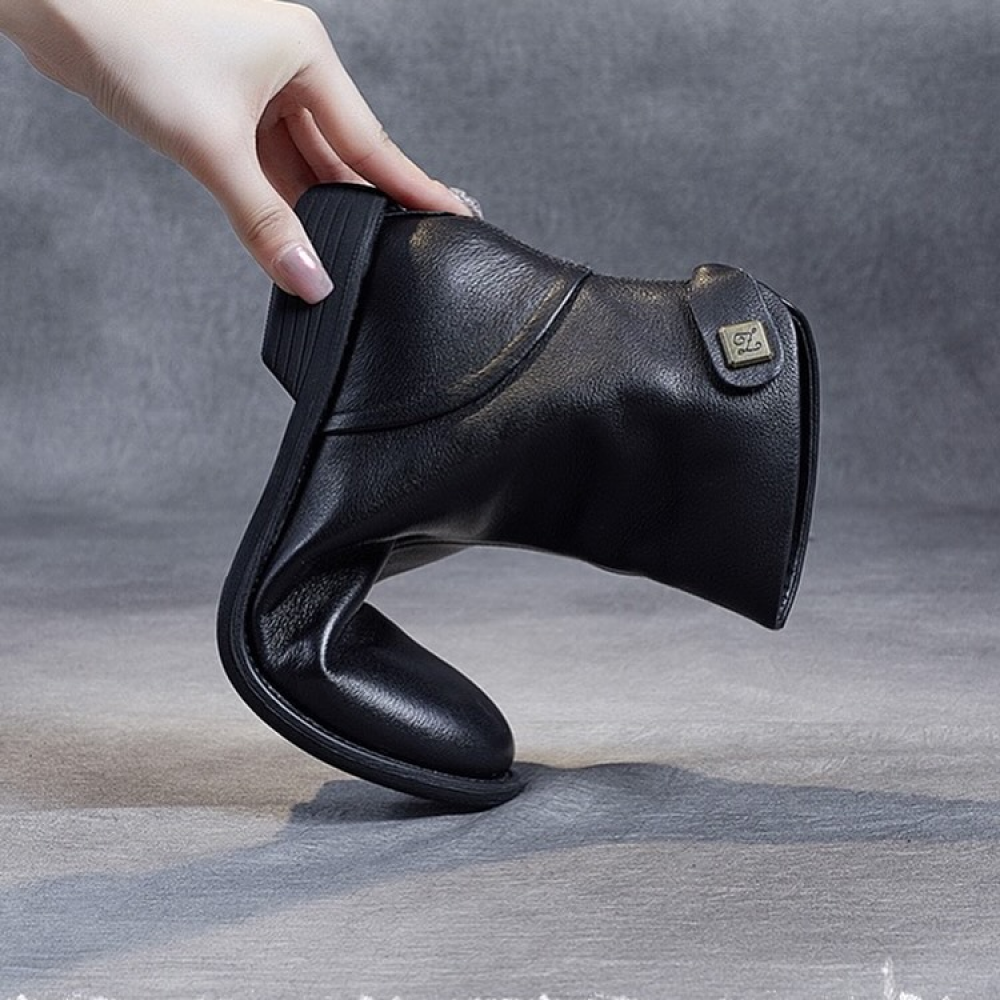 Fashionable and Versatile Soft Leather Martin Boots