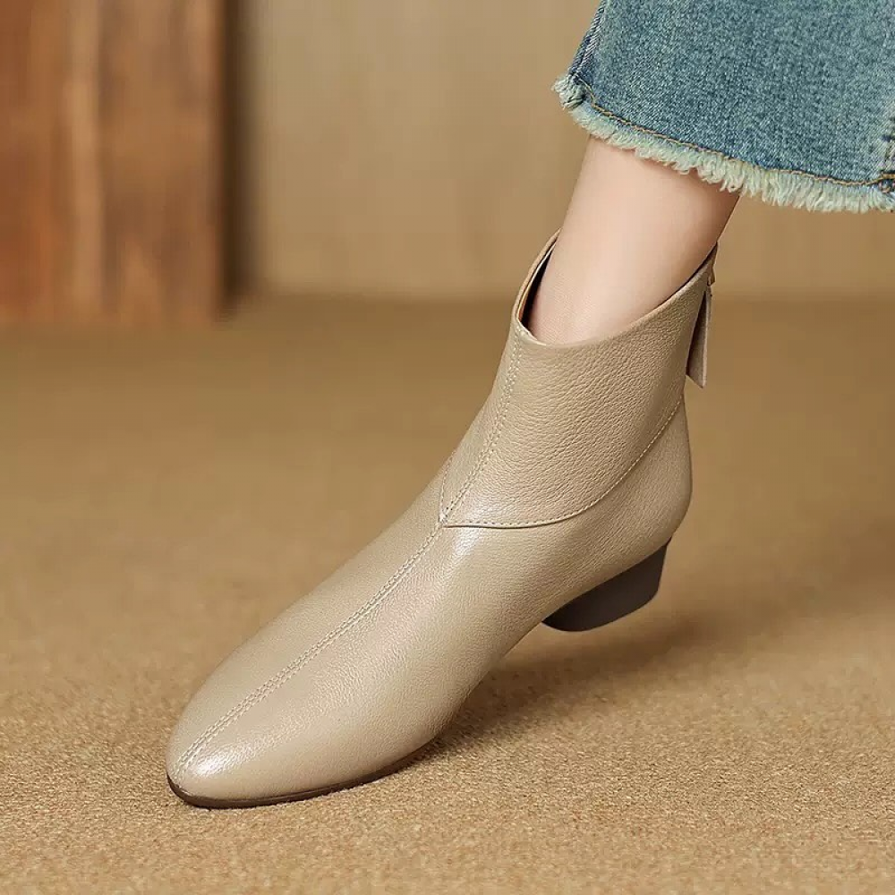 Simple Soft Leather Versatile Ankle Boots