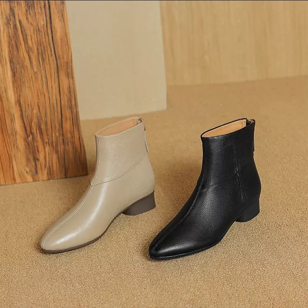 Simple Soft Leather Versatile Ankle Boots