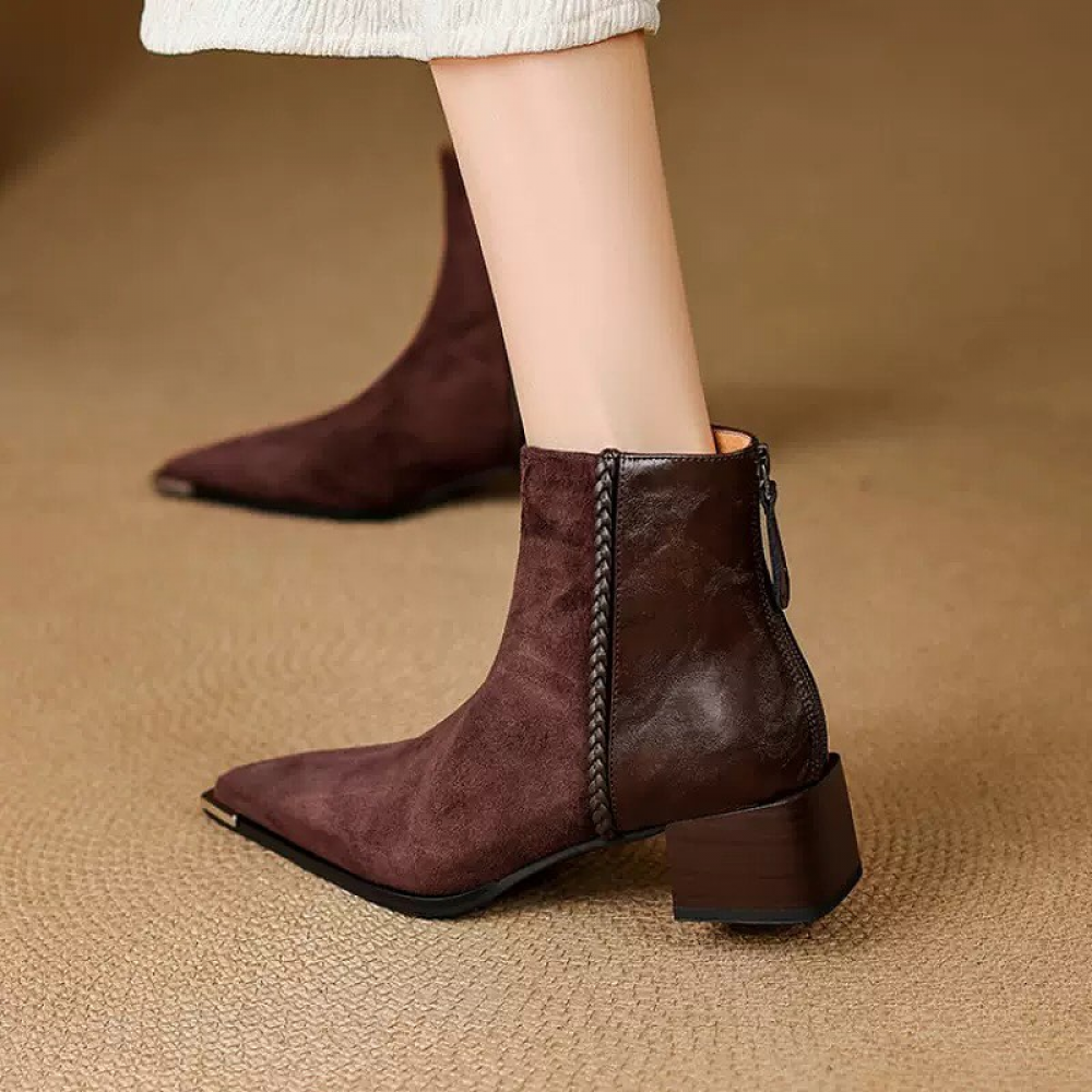 Pointed Toe Chunky Heel Fashionable Retro Ankle Boots