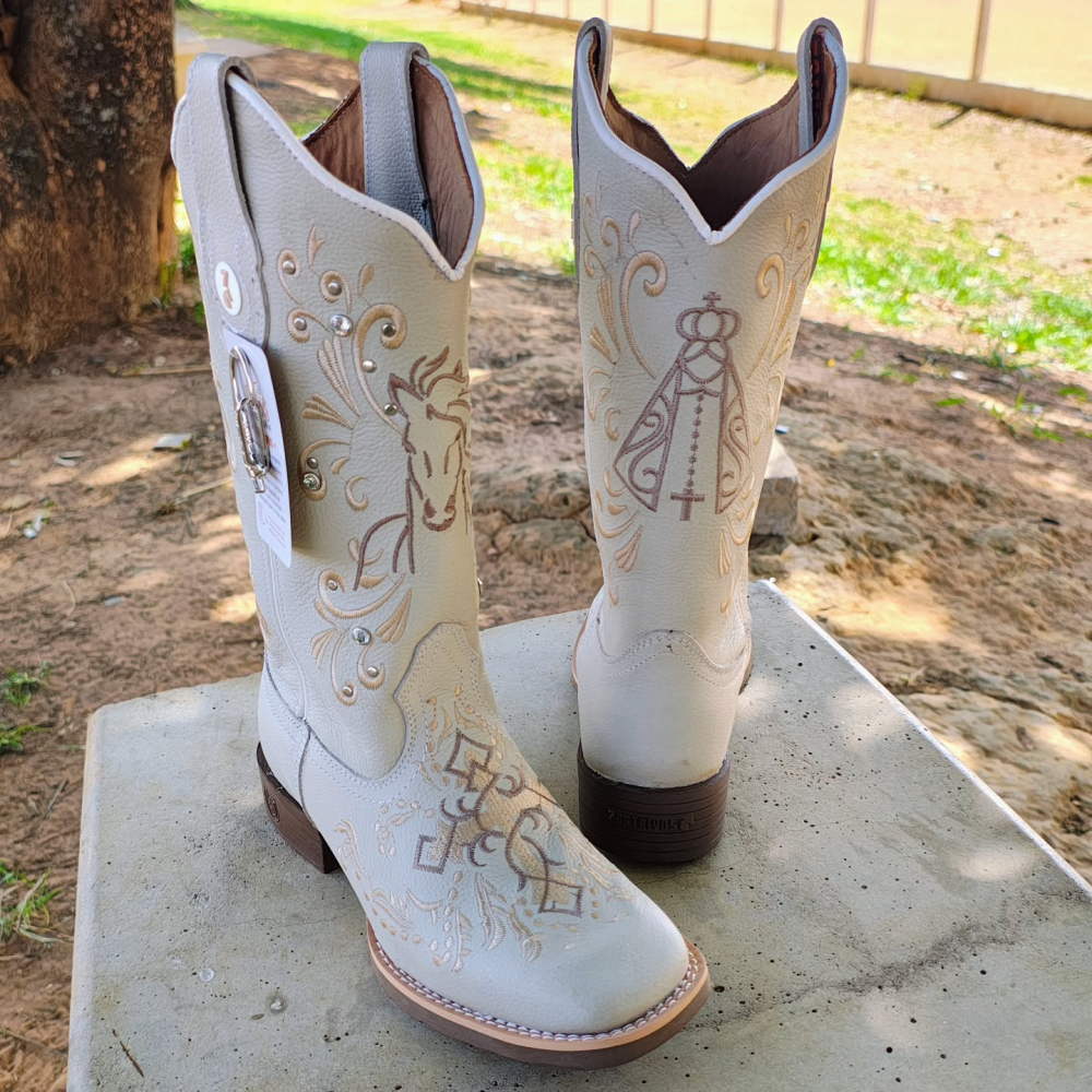 White Embroidered Cowboy Boots