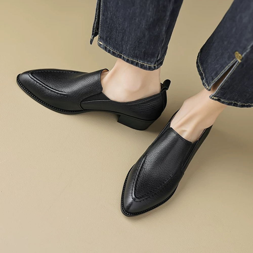 Lambskin Pointed-toe Chunky Heel Flats