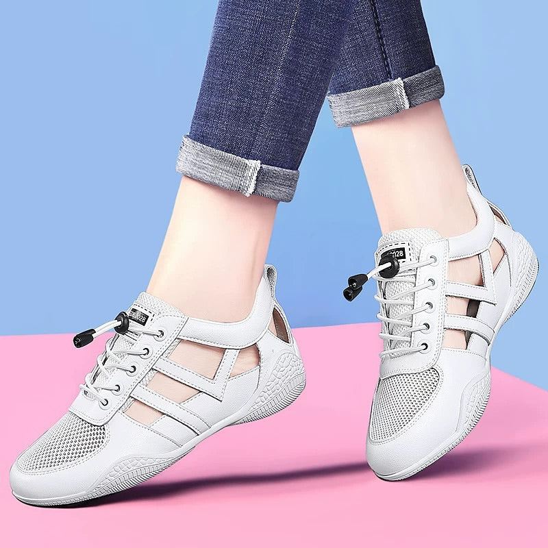 Comfortable and Versatile Soft-soled Mesh Shoes