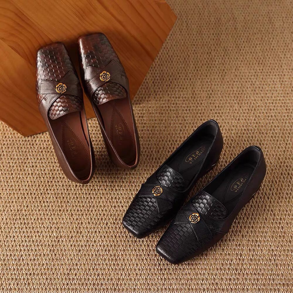 Casual Versatile Low-heeled Square-toed Leather Shoes