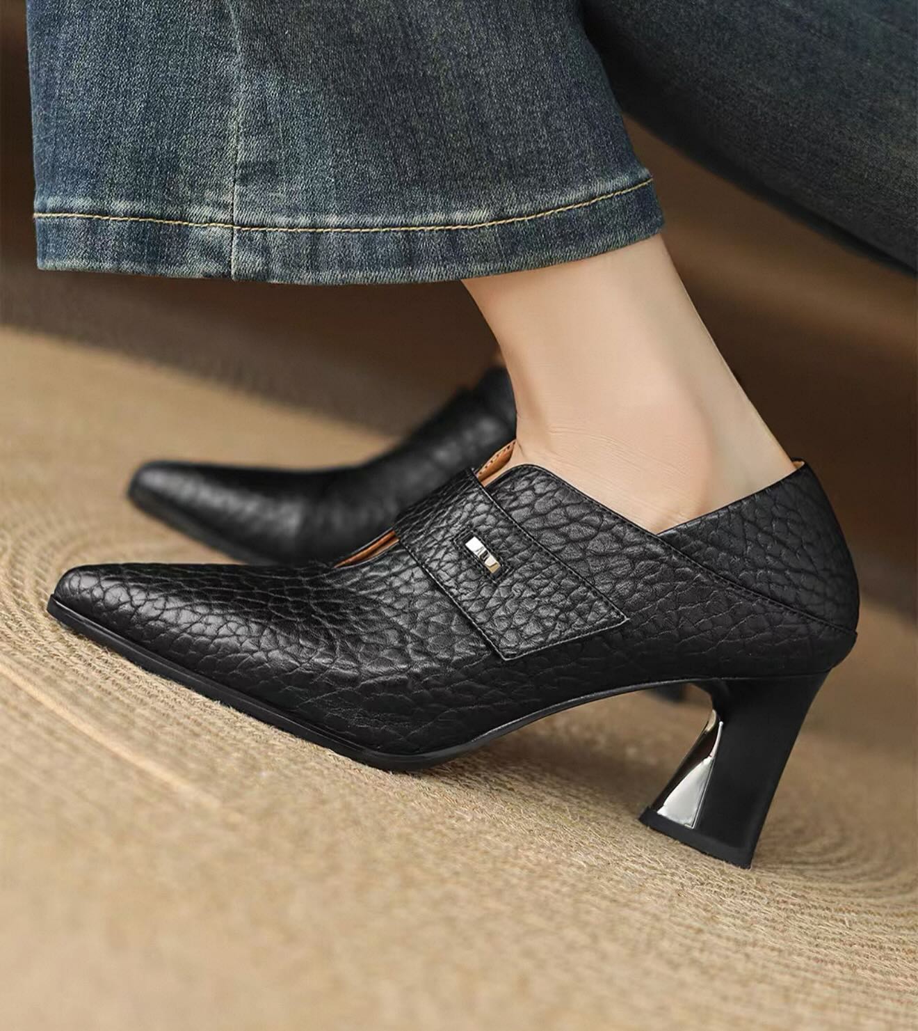 Retro Genuine Leather Chunky Heel Shoes