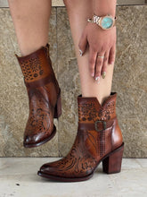 Custom-made Premium Ankle Boots