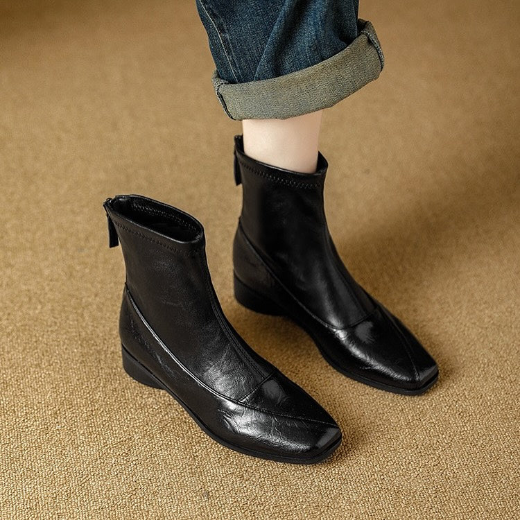 Simple and Versatile Martin Boots