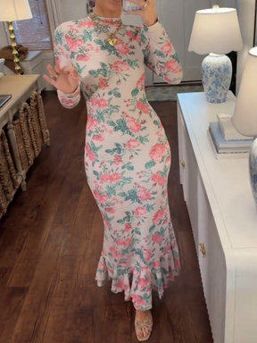Elegant Long-sleeved Fitted Printed Dress