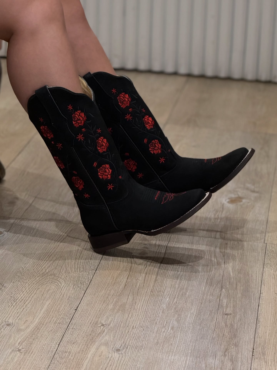 Rose Embroidered Western Boots