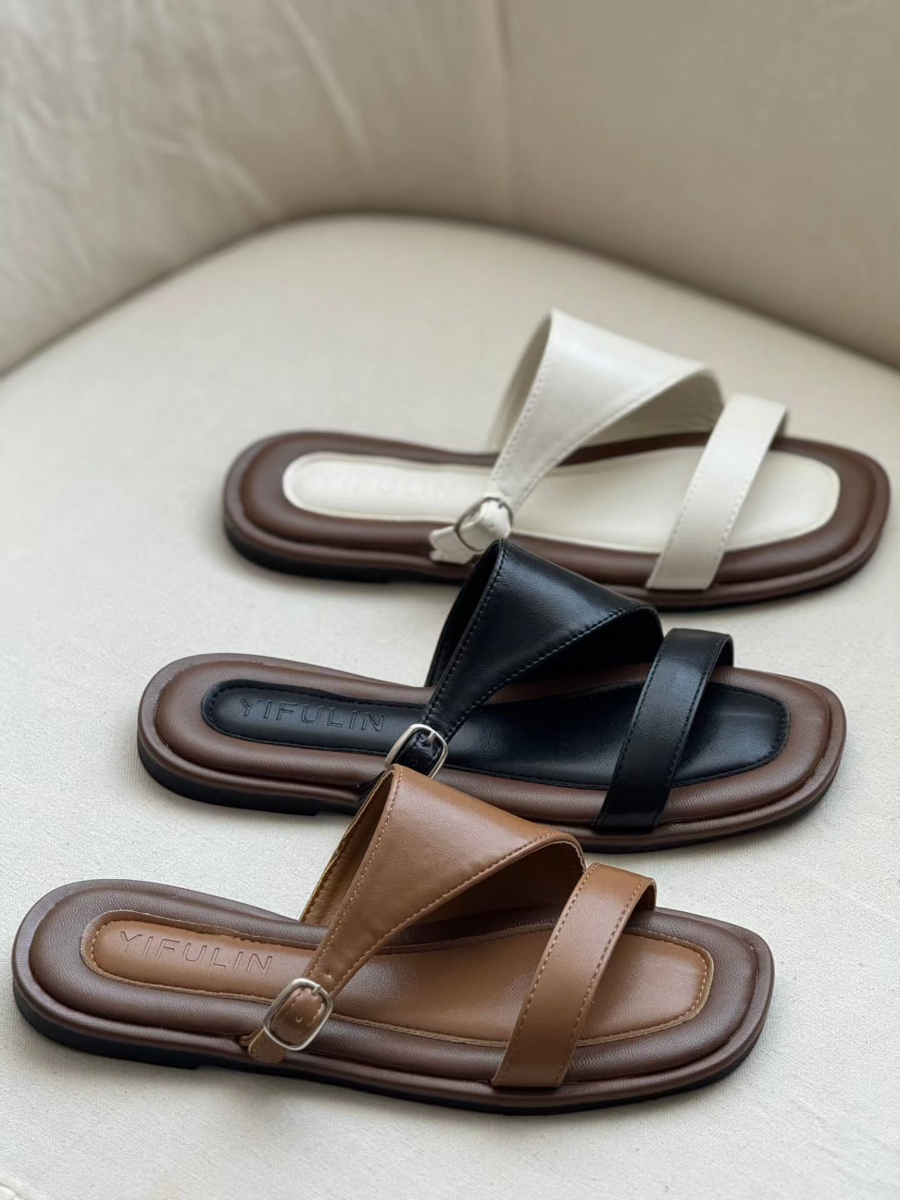 Flat Leather Fashion Sandals