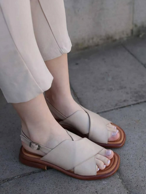 Fashionable and High-end Retro Casual Versatile Sandals