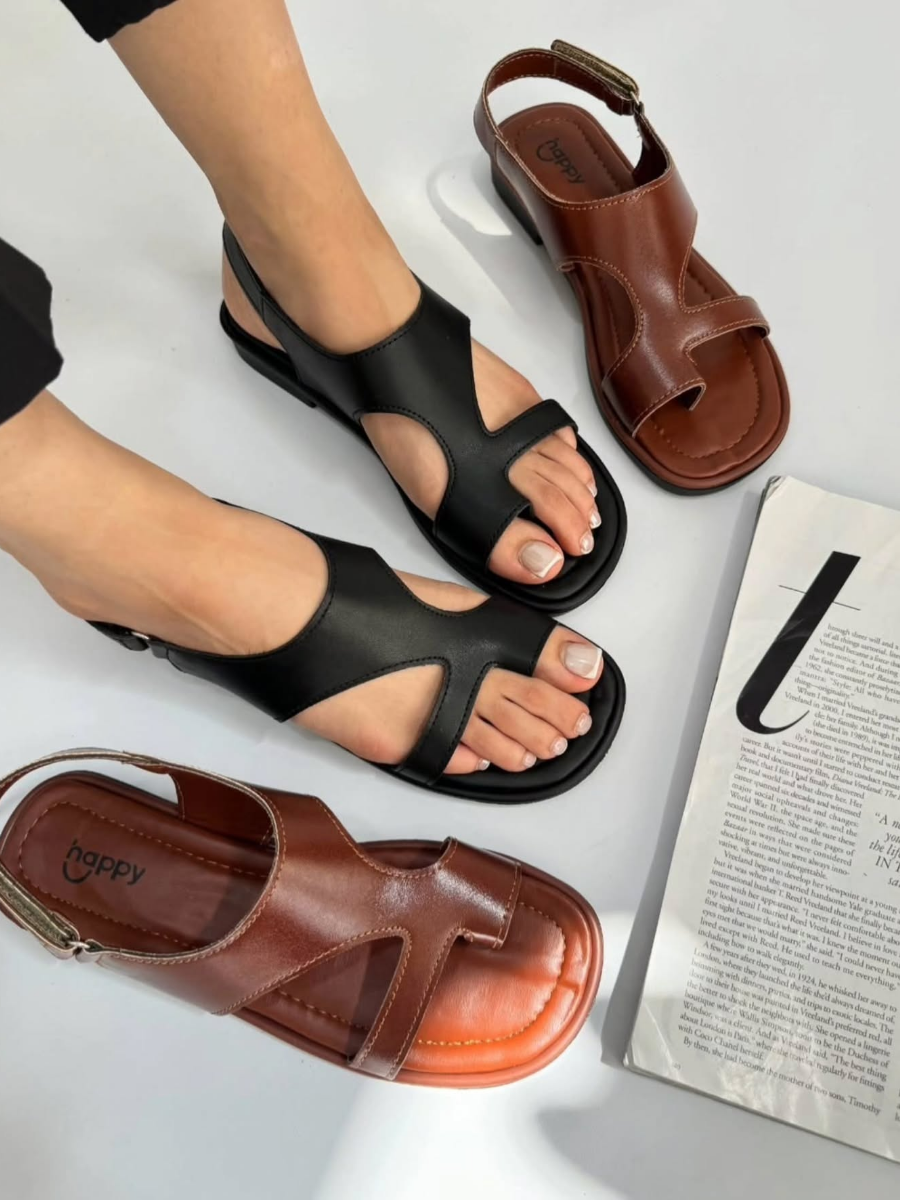 Flat Simple Slip-on Sandals