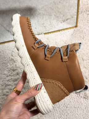 New Reyes Leather Boots
