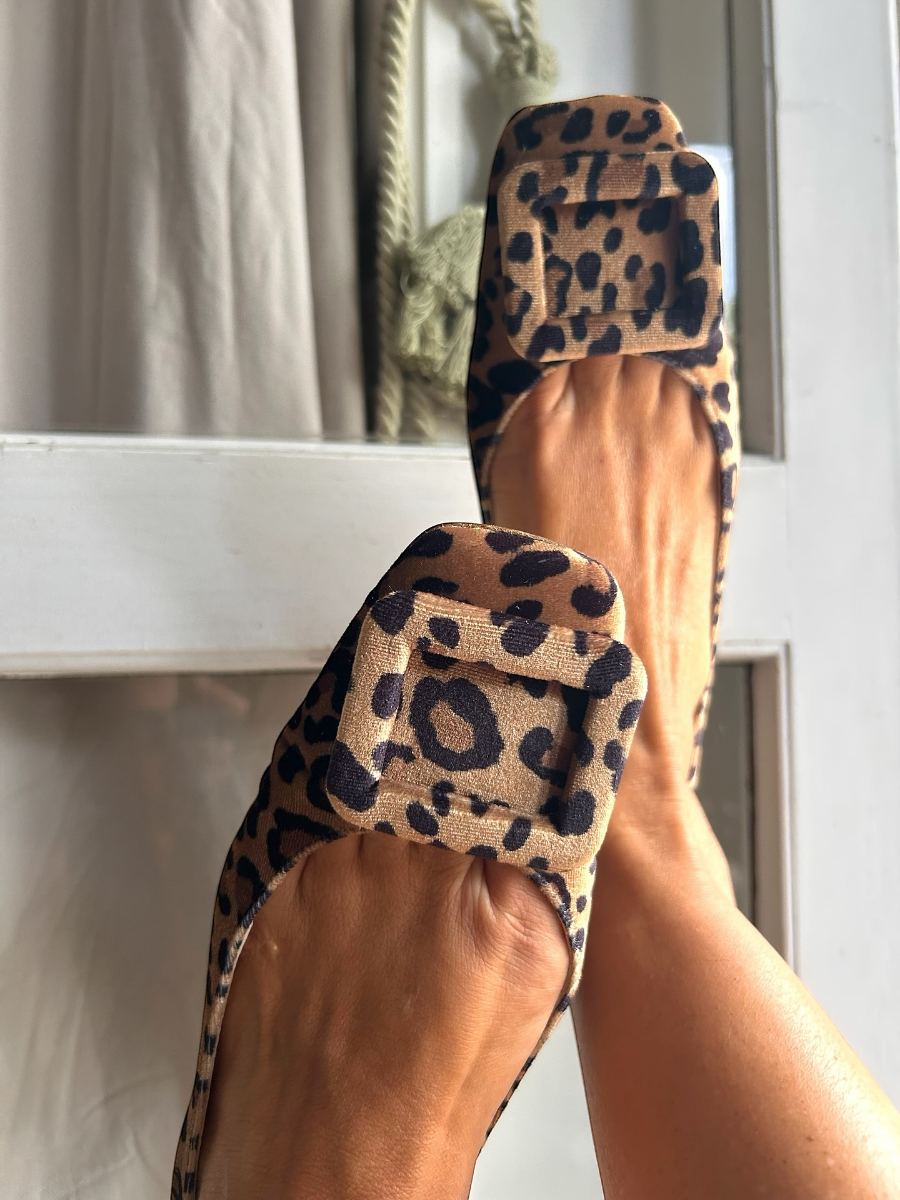 Square Buckle Genuine Leather Leopard Print Shoes