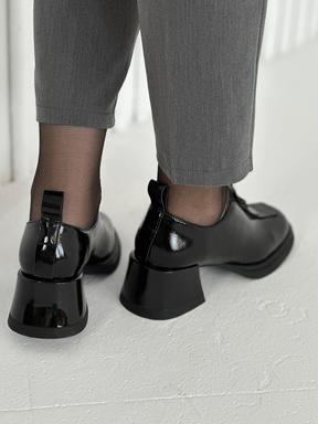 Thick-heeled Versatile Leather Shoes