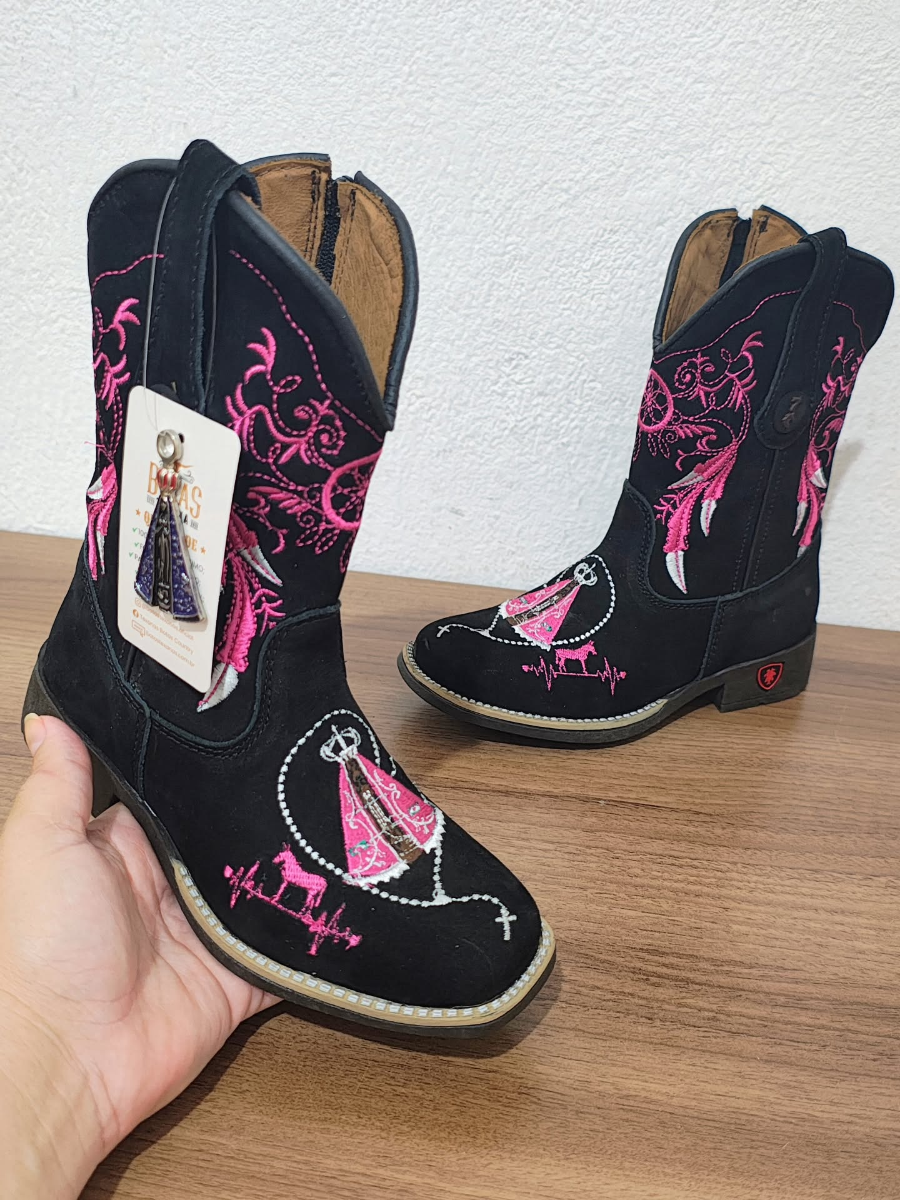 Hand-embroidered Cowboy Boots