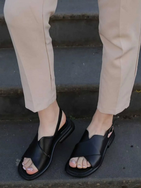 Fashionable and High-end Retro Casual Versatile Sandals