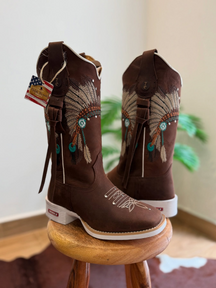 Vintage Embroidered Western Cowboy Boots