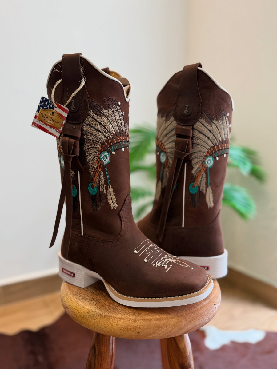 Vintage Embroidered Western Cowboy Boots