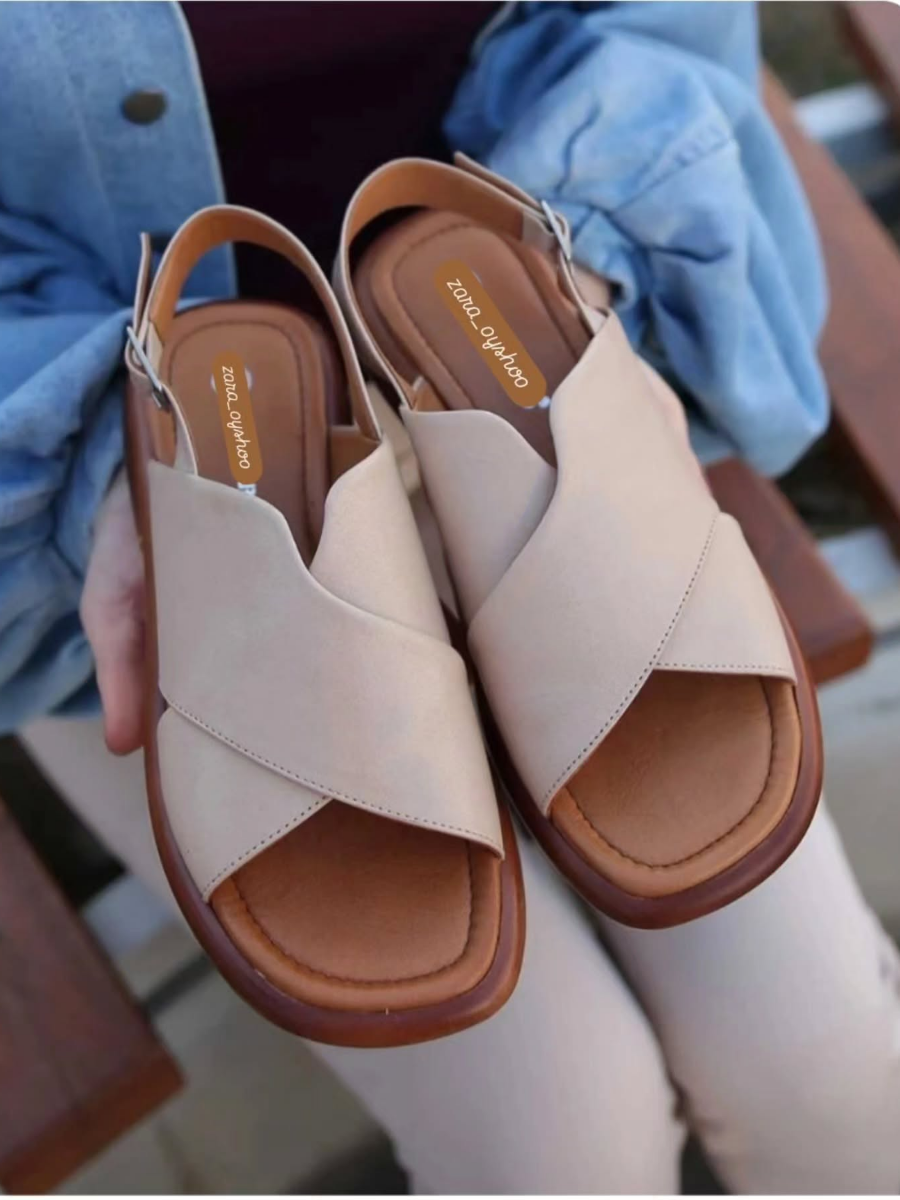 Fashionable and High-end Retro Casual Versatile Sandals