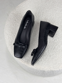 Bow Square Toe Pumps