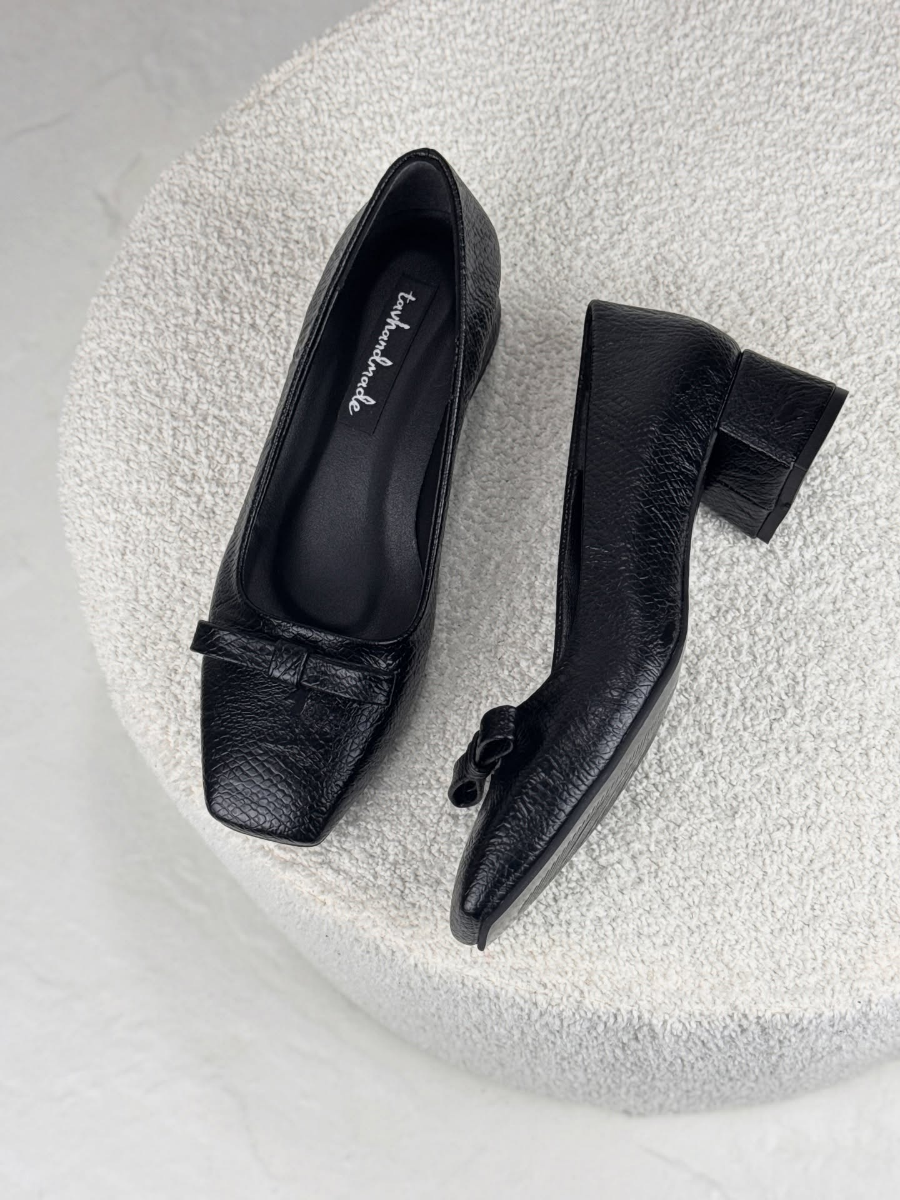 Bow Square Toe Pumps