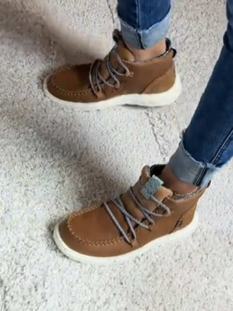 New Reyes Leather Boots