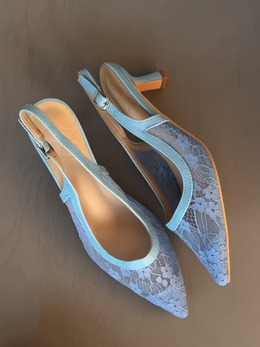 Pointed-toe Mesh Low-heeled Shoes