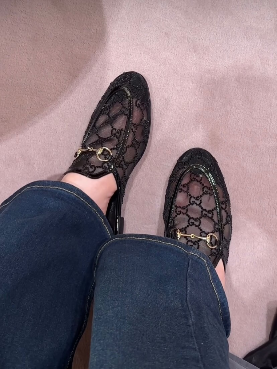 Black Mesh Closed-toe Half Slippers